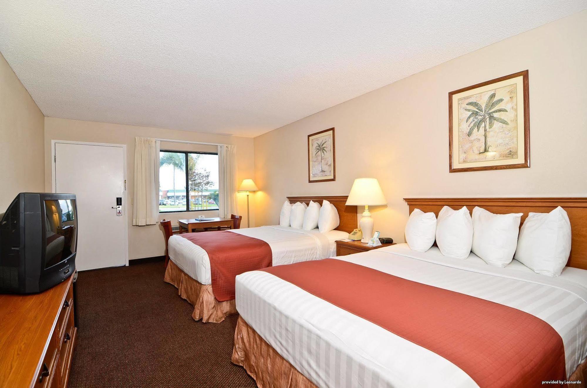 סן דייגו Pleasant Inn מראה חיצוני תמונה